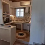 Ranias House דירה