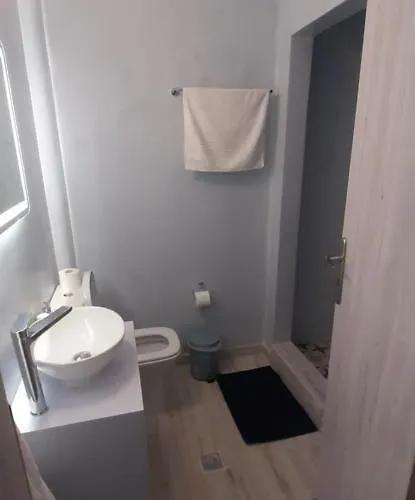 Ranias House Andíparosz