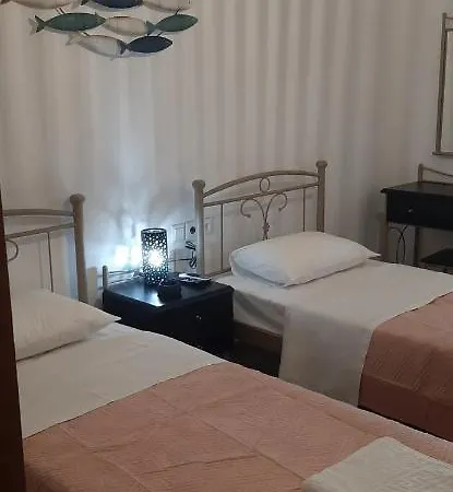 Ranias House Apartment